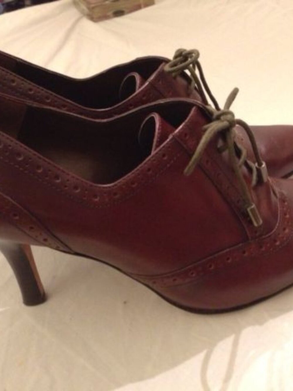 Circa Joan and David Oxford Heels - Picture 2 of 11